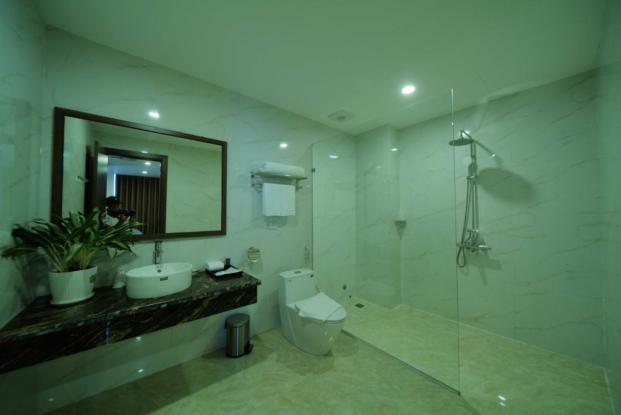 Muong Thanh Grand Dien Bien Phu Hotel Exterior photo